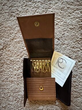 Italian Leather Key & Card Holder with Gold Hardware
